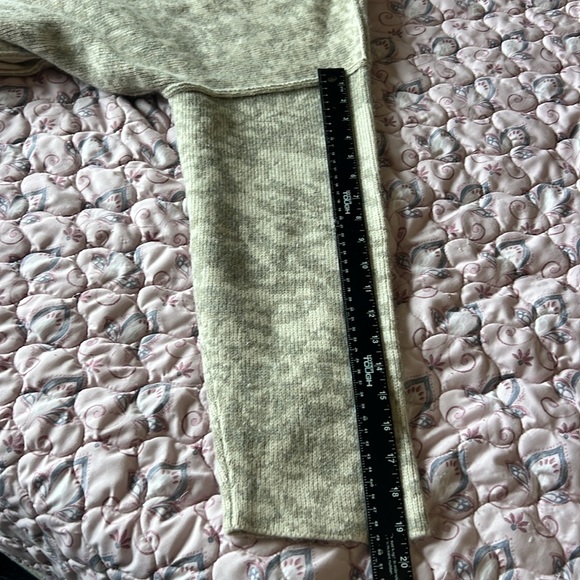 Sundance Catalog lambswool angora cardigan sweater coat in cream and gray SZ M - Picture 9 of 9